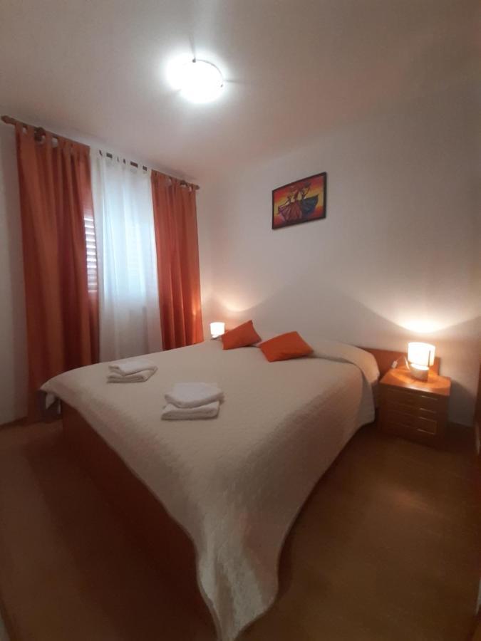 Guesthouse Villa Marija Cres Exterior photo